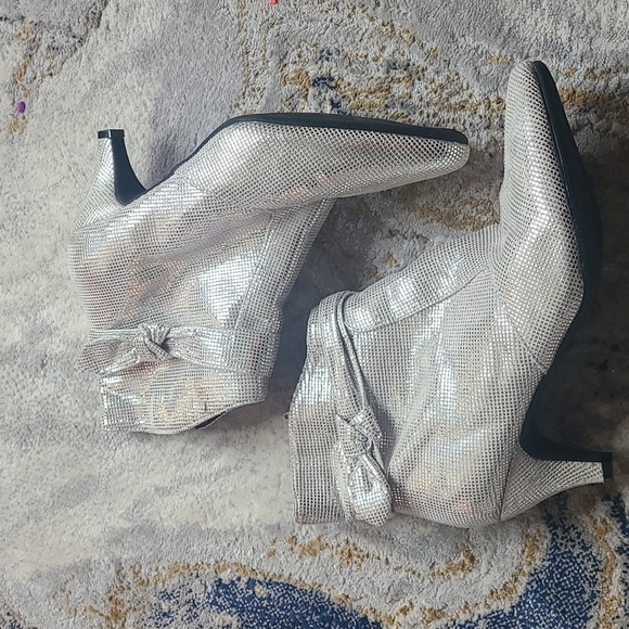 Ankle Boots & Booties The Corrine Bootie Sz 11W - Picture 2 of 9